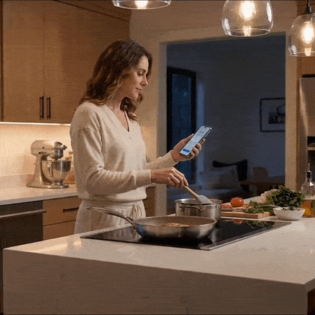 
Share digital key securely with ULTRALOQ smart lock
