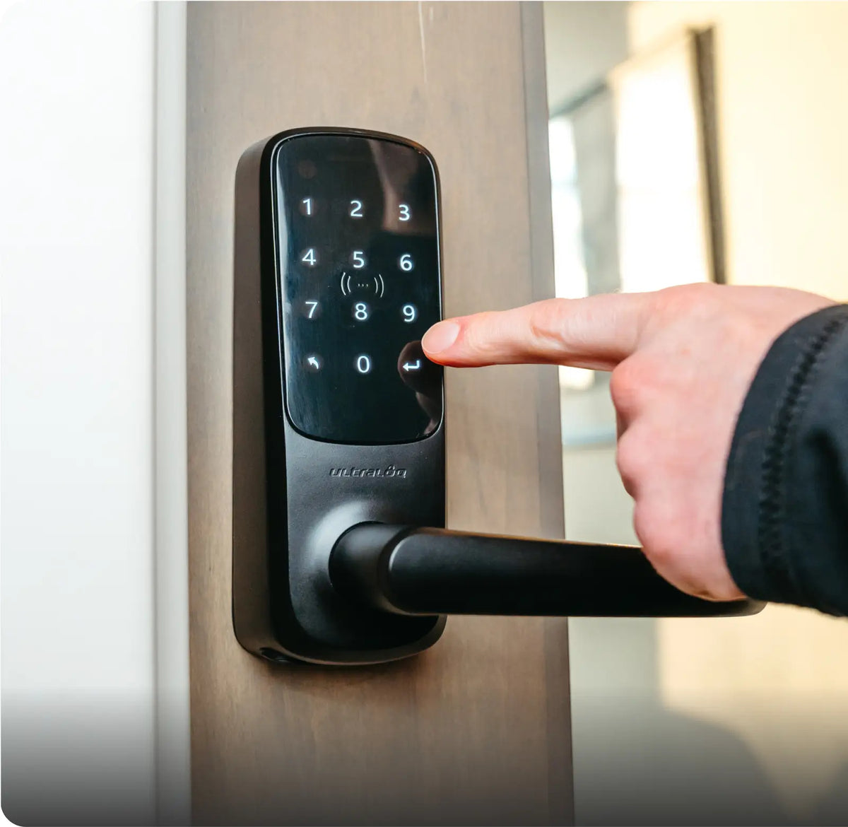 
Apple Devices for Enjoy many convenient ways to unlock and lock your home

